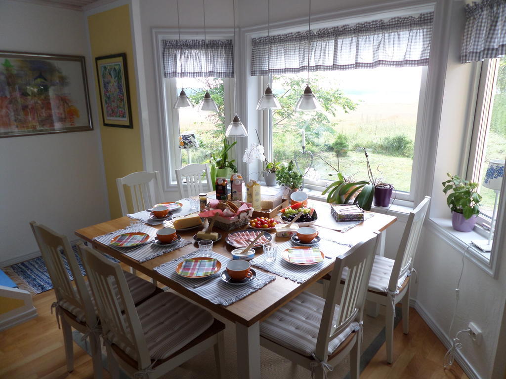 Skogis Bed & Breakfast Katrineholm község Kültér fotó