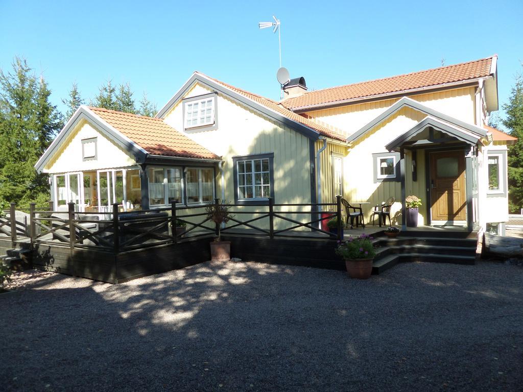 Skogis Bed & Breakfast Katrineholm község Kültér fotó