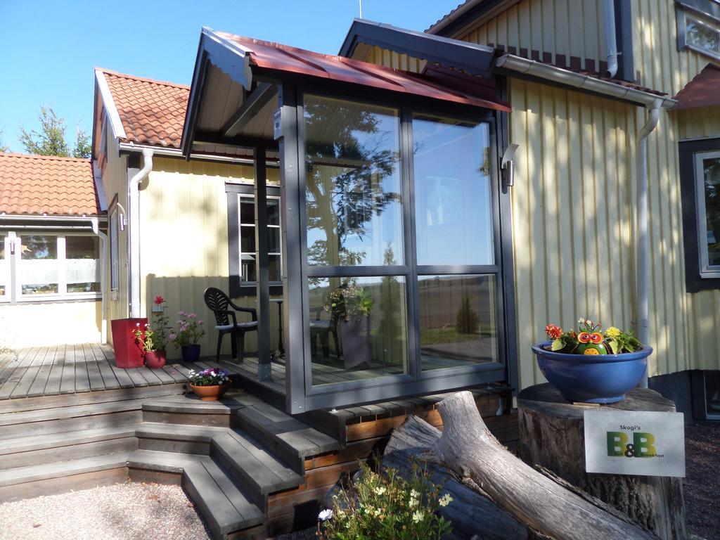 Skogis Bed & Breakfast Katrineholm község Kültér fotó