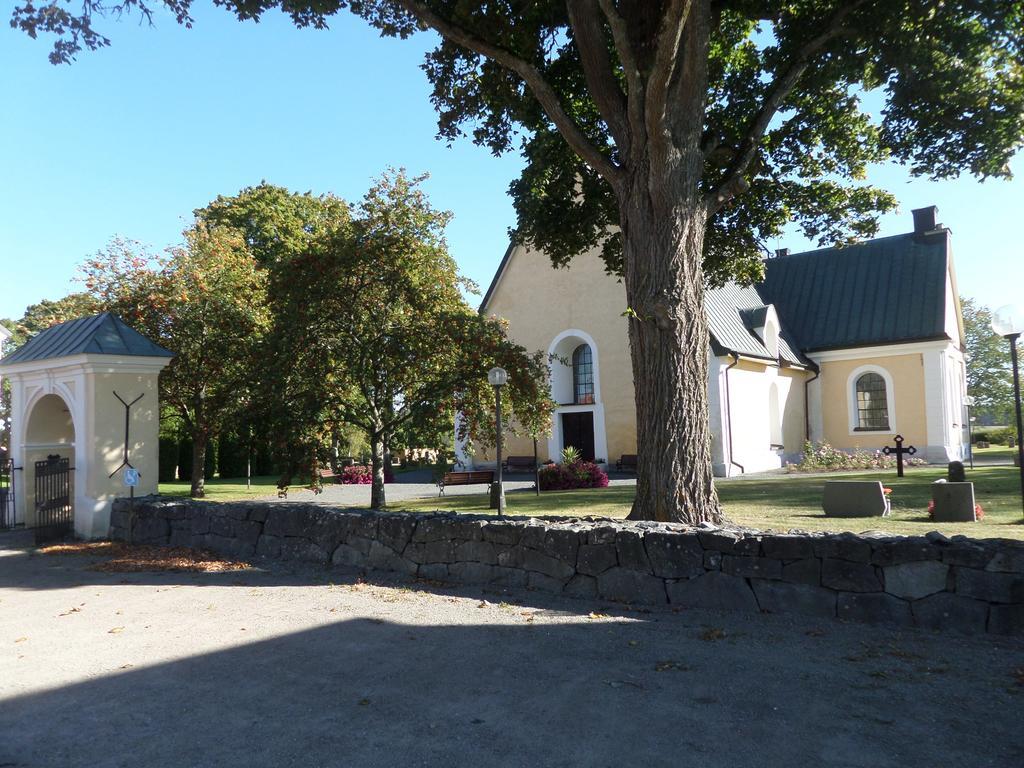 Skogis Bed & Breakfast Katrineholm község Kültér fotó